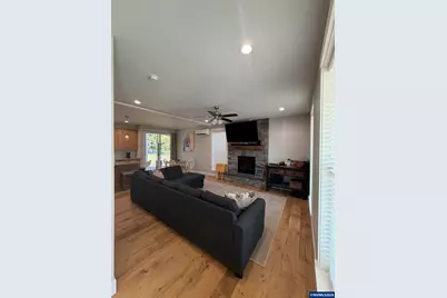 340 Janice Ct, Detroit, OR 97342 - Photo 7