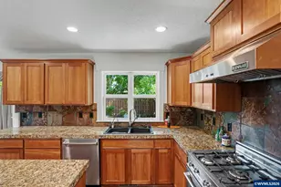 3769 Dublin Ave S, Salem, OR 97302 - Photo 11