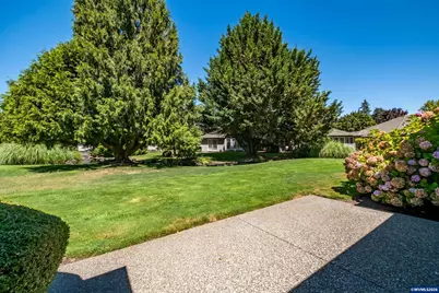 732 Castle Pines Dr N, Keizer, OR 97303 - Photo 39