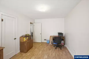 350 19th St NE, Salem, OR 97301 - Photo 17