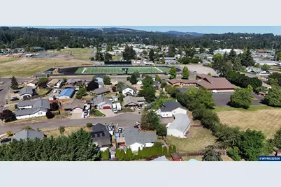 973 23rd Av, Sweet Home, OR 97386 - Photo 37