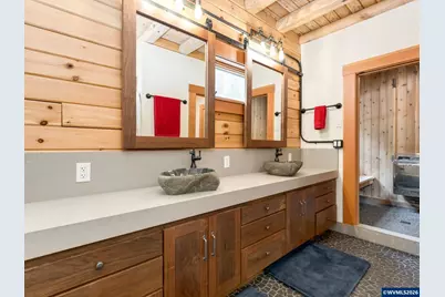 24218 Vaughn Rd, Veneta, OR 97487 - Photo 9