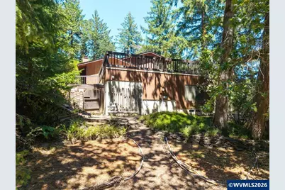 1380 NW Magnolia Dr, Corvallis, OR 97330 - Photo 9
