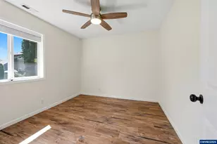 17430 111th Av, Tualatin, OR 97062 - Photo 23