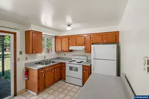 325 Cameo St NW, Salem, OR 97304 - Photo 13