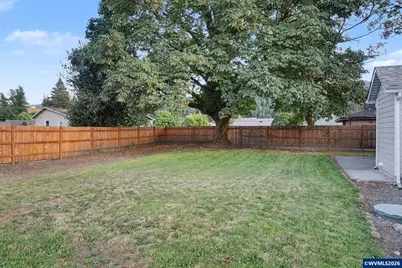 264 7th St, Lyons, OR 97358 - Photo 31