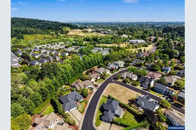 3351 NW Firefern Pl, Corvallis, OR 97330 - Photo 3