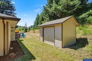 7235 Bates Rd S, Salem, OR 97306 - Photo 35