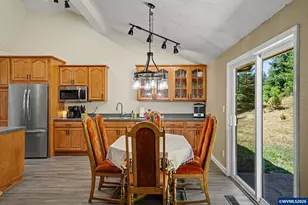 7235 Bates Rd S, Salem, OR 97306 - Photo 15