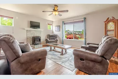6194 Rosemarie St NE, Albany, OR 97321 - Photo 11