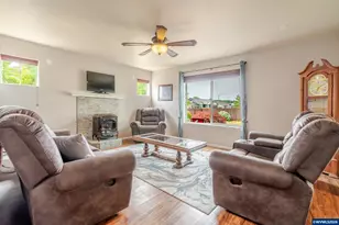 6194 Rosemarie St NE, Albany, OR 97321 - Photo 11