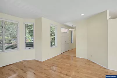 4734 Bradford Lp SE, Salem, OR 97302 - Photo 5