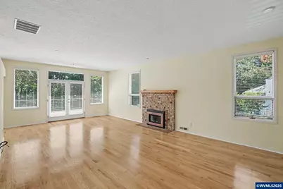 4734 Bradford Lp SE, Salem, OR 97302 - Photo 9