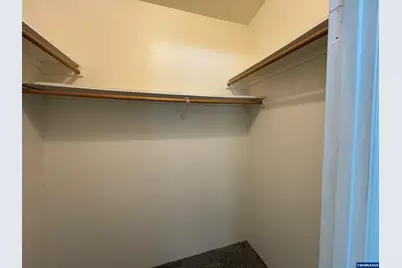 390 Montgomery St, Falls City, OR 97344 - Photo 15