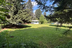 390 Montgomery St, Falls City, OR 97344 - Photo 27