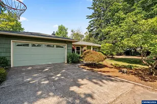 329 Moonlight Ave SE, Salem, OR 97302 - Photo 3