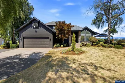 8325 Redwood Dr SE, Aumsville, OR 97325 - Photo 3