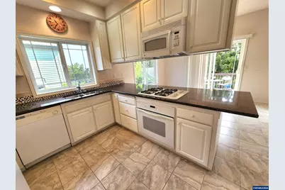 2230 Cobbler Ct NW, Salem, OR 97304 - Photo 13