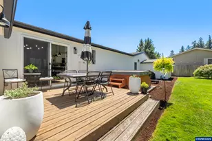 1637 10 Oaks Ln, Woodburn, OR 97071 - Photo 25