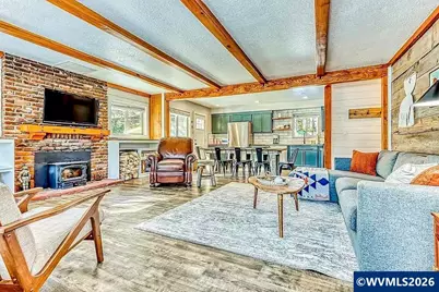 17215 Guss Ln, Bend, OR 97707 - Photo 11