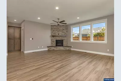 276 NE Cedar St, Sublimity, OR 97385 - Photo 19