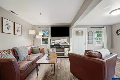 4200 Long St, Sweet Home, OR 97386 - Photo 5
