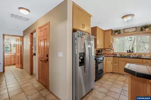 1760 SW Goucher Ct, McMinnville, OR 97128 - Photo 29