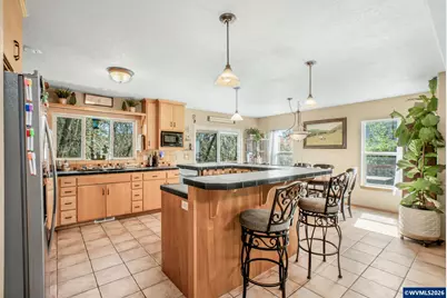 1760 SW Goucher Ct, McMinnville, OR 97128 - Photo 25