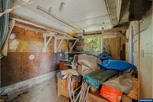 895 Elma Ave SE, Salem, OR 97317 - Photo 33