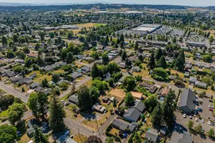 895 Elma Ave SE, Salem, OR 97317 - Photo 9