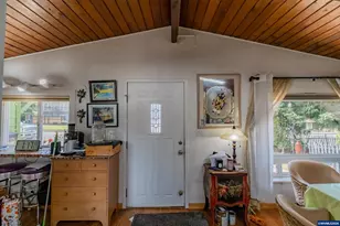 1165 Harris Ave SE, Salem, OR 97302 - Photo 3