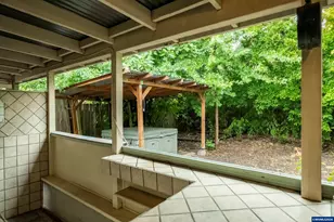 1610 NW Highland Dr, Corvallis, OR 97330 - Photo 31