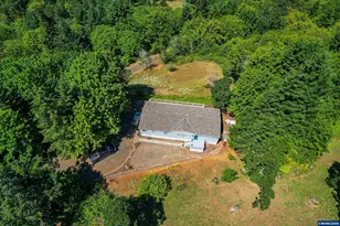 1897 Cochrane Ln, Dallas, OR 97338 - Photo 17