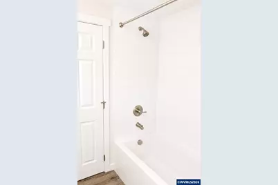 4942 Oak Park Dr NE, Salem, OR 97305 - Photo 27