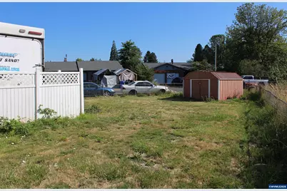 4942 Oak Park Dr NE, Salem, OR 97305 - Photo 35