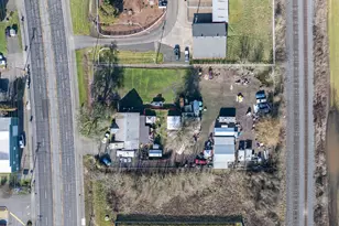 6123 Pacific Bl SW, Albany, OR 97321 - Photo 9