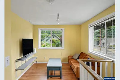 3204 NW Grant Av, Corvallis, OR 97330 - Photo 17