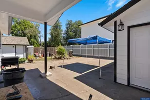 2841 Sunnyview (&amp 2020 Park Av) Rd NE, Salem, OR 97301 - Photo 37