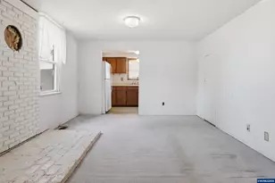 687 N Jefferson St, Lafayette, OR 97127 - Photo 9