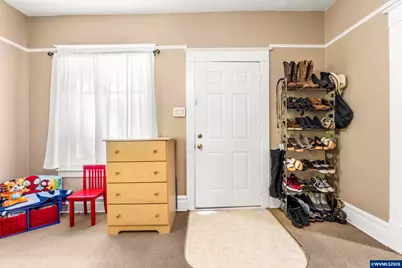 263 17th St SE, Salem, OR 97301 - Photo 7