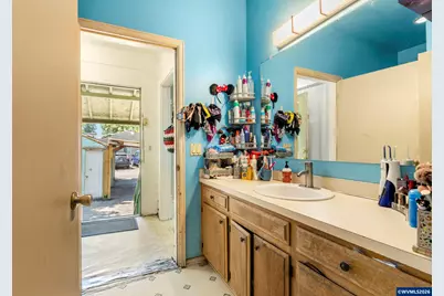 263 17th St SE, Salem, OR 97301 - Photo 15
