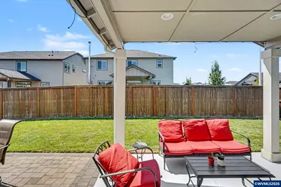 1411 SE Snowberry Av, Dallas, OR 97338 - Photo 31