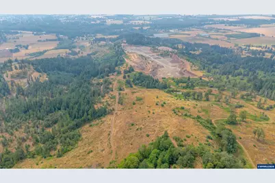 38228 Mount Hope Dr, Lebanon, OR 97355 - Photo 19
