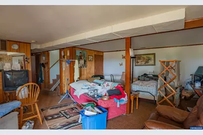 38228 Mount Hope Dr, Lebanon, OR 97355 - Photo 13