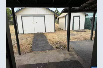 110 Hobbs St, Lebanon, OR 97355 - Photo 21