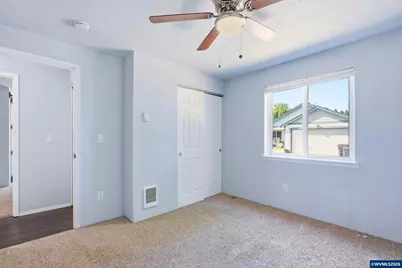 5201 9th Ct SE, Salem, OR 97306 - Photo 21