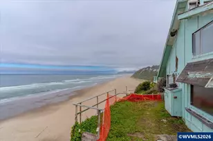 2545 SW Anchor Ave, Lincoln City, OR 97367 - Photo 5