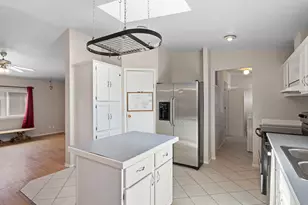11105 Main St NE, Donald, OR 97020 - Photo 11