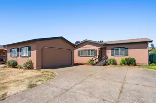 11105 Main St NE, Donald, OR 97020 - Photo 1