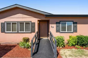 11105 Main St NE, Donald, OR 97020 - Photo 3